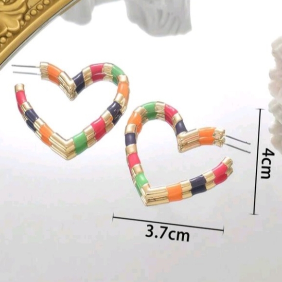 Colorful Heart Shaped Earrings - Picture 2 of 2